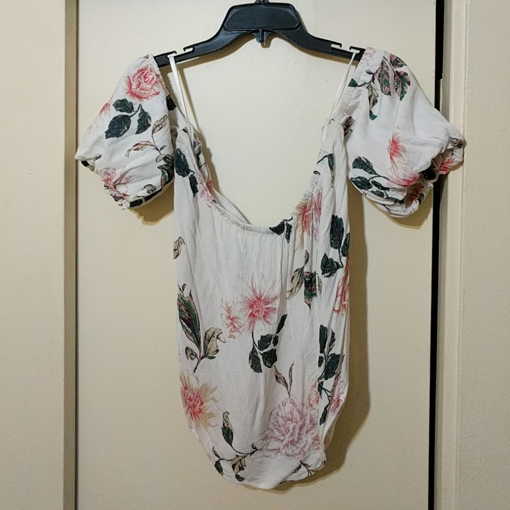 Floral top